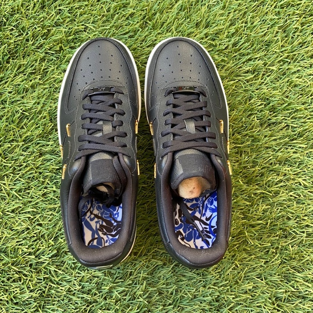 Nike Air Force 1 - Picture 4 of 5